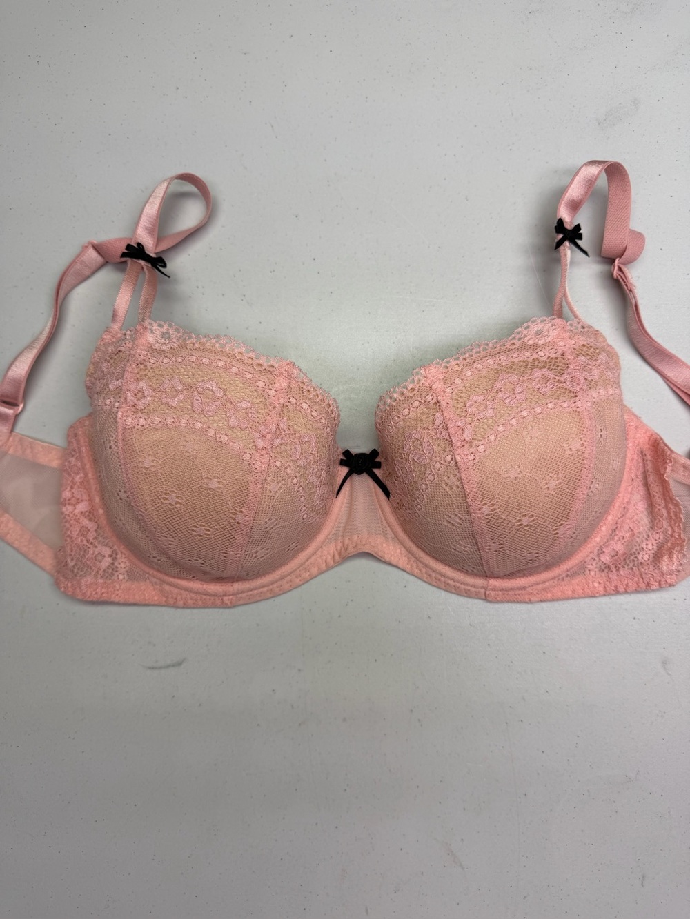 Betsey Johnson Intimates Pink Lace Black Bow Underwire Bra 34D *P1088